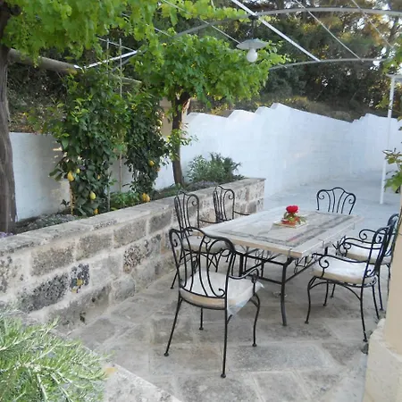 Giangi Villa *